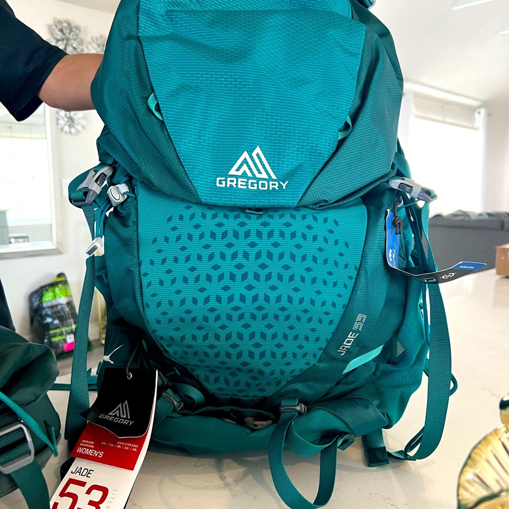 New with Tags Unisex Gregory Hiking backpack